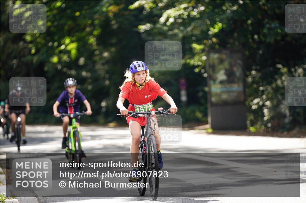 14.09.2025 - Stadtparktriathlon Michael Burmester http://msf.ph/oto/8907823 14.09.2025 13:45:55 Radfahren 1549, 1572, 1660, 1674 meine-sportfotos.de