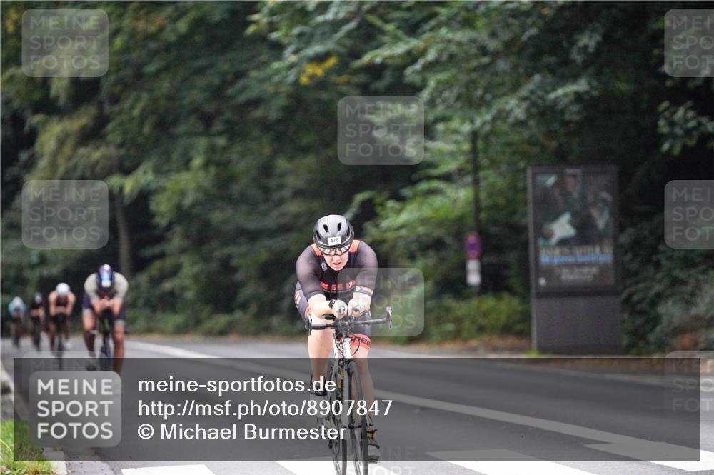 14.09.2025 - Stadtparktriathlon Michael Burmester http://msf.ph/oto/8907847 14.09.2025 09:22:59 Radfahren 303, 336, 460, 462, 478 meine-sportfotos.de