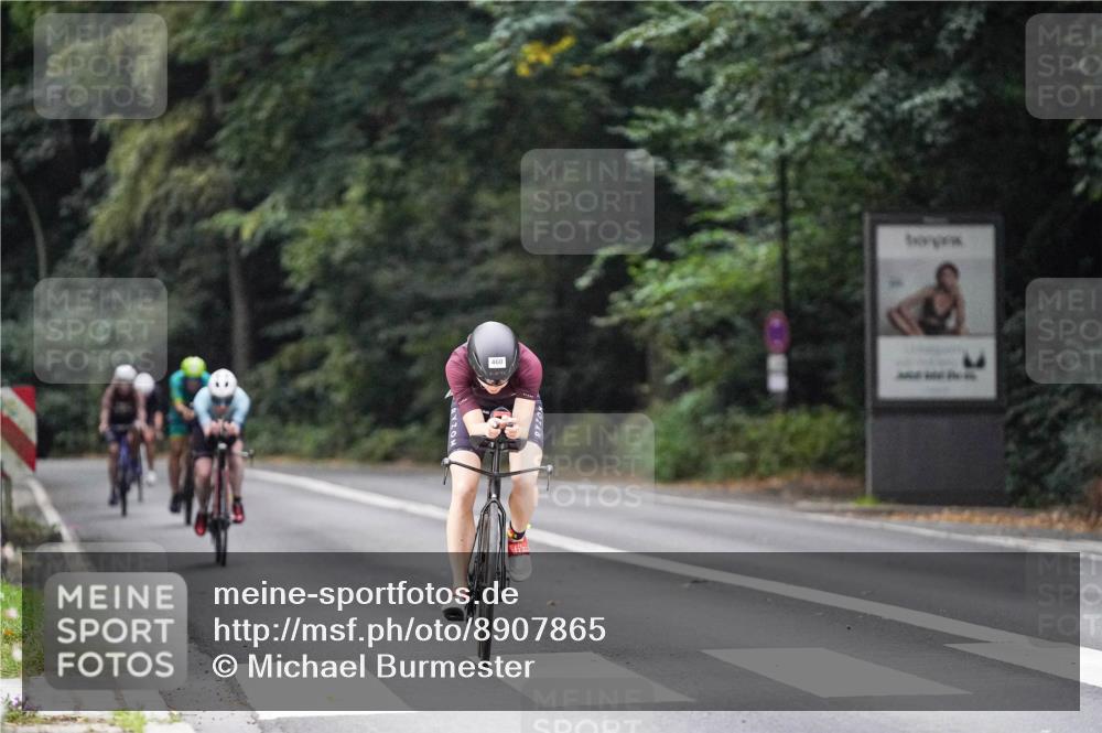 14.09.2025 - Stadtparktriathlon Michael Burmester http://msf.ph/oto/8907865 14.09.2025 09:23:07 Radfahren 336, 434, 446, 460, 462, 484, 501 meine-sportfotos.de
