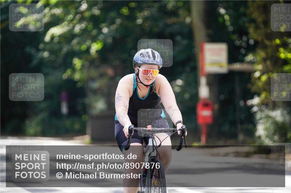 14.09.2025 - Stadtparktriathlon Michael Burmester http://msf.ph/oto/8907876 14.09.2025 13:47:34 Radfahren 1429, 1542 meine-sportfotos.de
