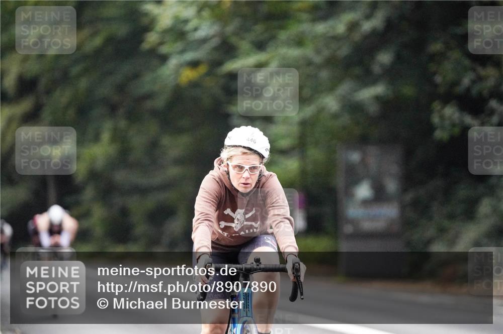 14.09.2025 - Stadtparktriathlon Michael Burmester http://msf.ph/oto/8907890 14.09.2025 09:23:14 Radfahren 312, 402, 408, 416, 434, 446, 484, 501 meine-sportfotos.de