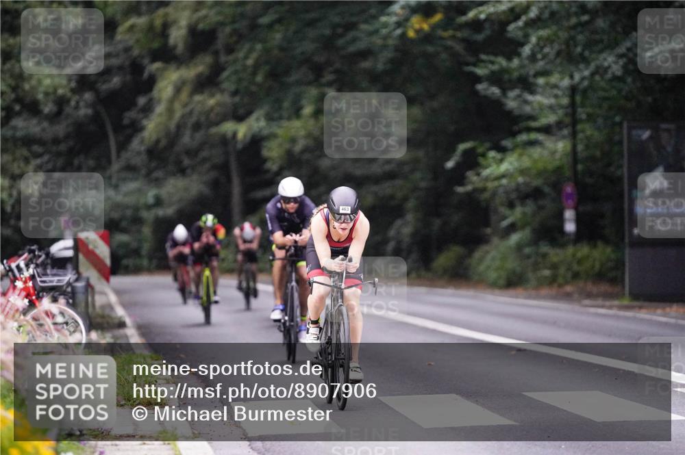 14.09.2025 - Stadtparktriathlon Michael Burmester http://msf.ph/oto/8907906 14.09.2025 09:23:26 Radfahren 313, 319, 325, 360, 369, 436, 463 meine-sportfotos.de