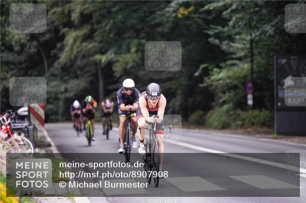 14.09.2025 - Stadtparktriathlon Michael Burmester http://msf.ph/oto/8907908 14.09.2025 09:23:26 Radfahren 313, 319, 325, 360, 369, 436, 463 meine-sportfotos.de