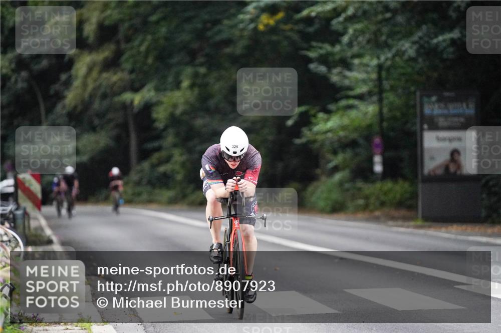 14.09.2025 - Stadtparktriathlon Michael Burmester http://msf.ph/oto/8907923 14.09.2025 09:23:31 Radfahren 313, 319, 325, 350, 360, 369, 399, 436, 463 meine-sportfotos.de