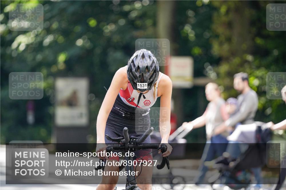 14.09.2025 - Stadtparktriathlon Michael Burmester http://msf.ph/oto/8907927 14.09.2025 13:50:12 Radfahren 1531 meine-sportfotos.de