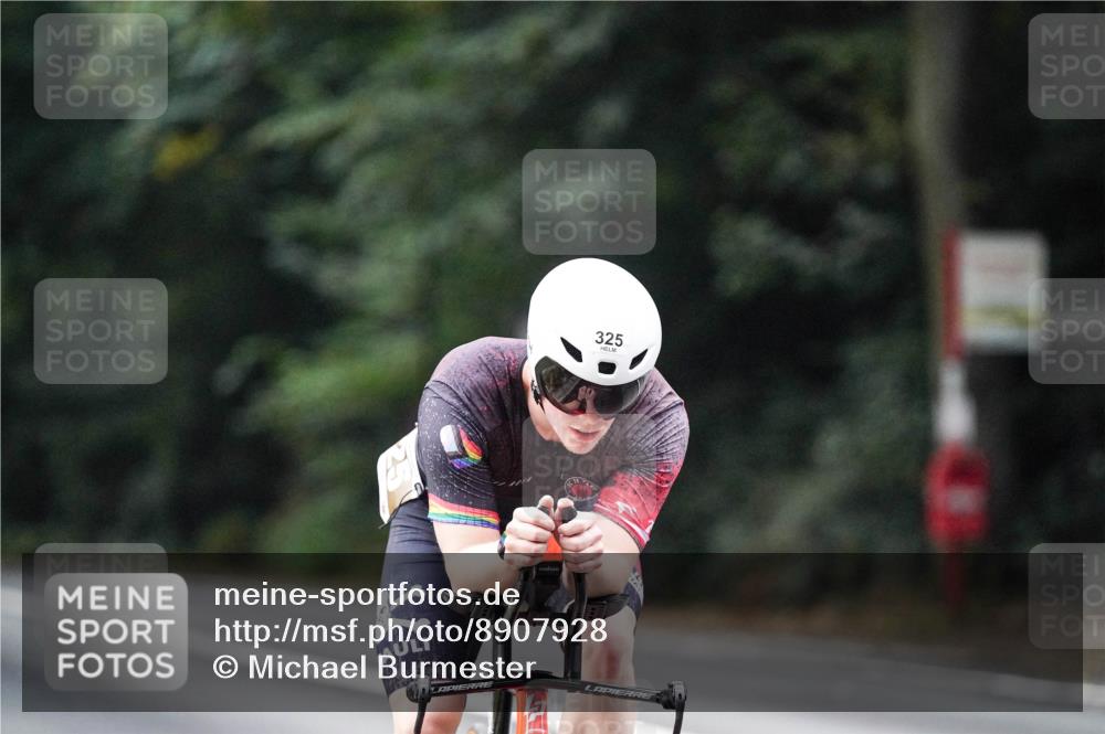 14.09.2025 - Stadtparktriathlon Michael Burmester http://msf.ph/oto/8907928 14.09.2025 09:23:32 Radfahren 313, 319, 325, 350, 360, 369, 399, 436, 457, 463 meine-sportfotos.de