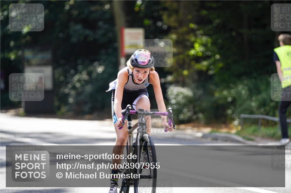 14.09.2025 - Stadtparktriathlon Michael Burmester http://msf.ph/oto/8907955 14.09.2025 13:51:38 Radfahren 1522, 1557, 1630, 1637, 1638, 1639, 1673, 1677 meine-sportfotos.de