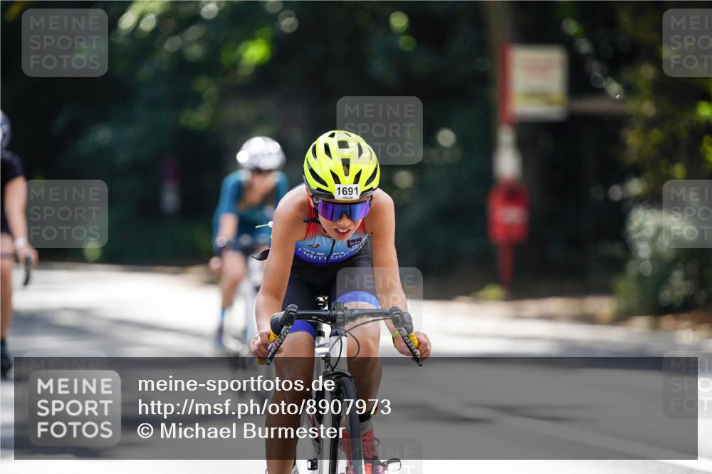 14.09.2025 - Stadtparktriathlon Michael Burmester http://msf.ph/oto/8907973 14.09.2025 13:51:58 Radfahren 1527, 1646, 1647, 1691 meine-sportfotos.de