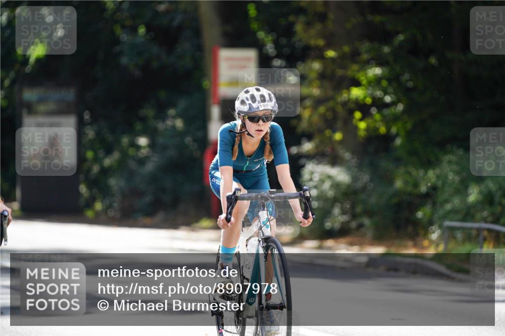 14.09.2025 - Stadtparktriathlon Michael Burmester http://msf.ph/oto/8907978 14.09.2025 13:51:59 Radfahren 1527, 1646, 1647, 1691 meine-sportfotos.de