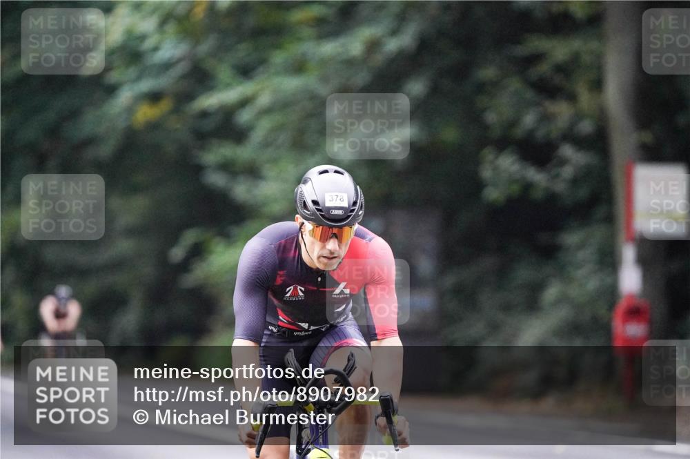 14.09.2025 - Stadtparktriathlon Michael Burmester http://msf.ph/oto/8907982 14.09.2025 09:24:37 Radfahren 317, 321, 378, 405, 465 meine-sportfotos.de