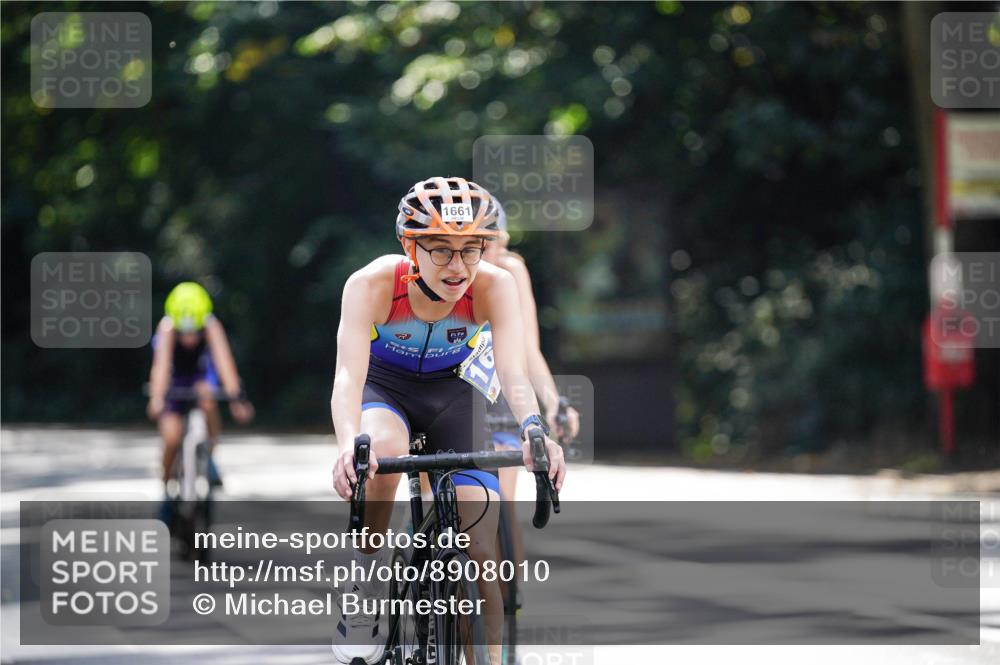 14.09.2025 - Stadtparktriathlon Michael Burmester http://msf.ph/oto/8908010 14.09.2025 13:52:35 Radfahren 1534, 1553, 1650, 1661, 1662, 1663 meine-sportfotos.de