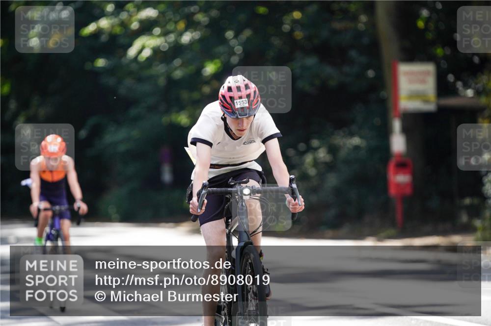 14.09.2025 - Stadtparktriathlon Michael Burmester http://msf.ph/oto/8908019 14.09.2025 13:52:40 Radfahren 1534, 1553, 1650, 1661, 1662, 1663 meine-sportfotos.de