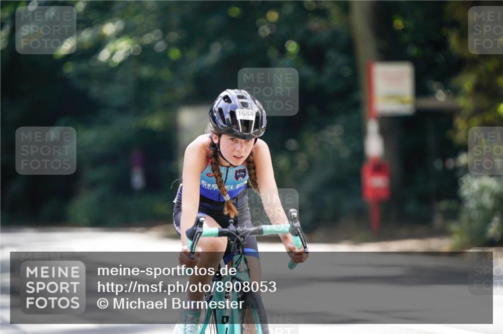 14.09.2025 - Stadtparktriathlon Michael Burmester http://msf.ph/oto/8908053 14.09.2025 13:53:00 Radfahren 1623, 1627, 1644, 1656, 1671, 1679 meine-sportfotos.de