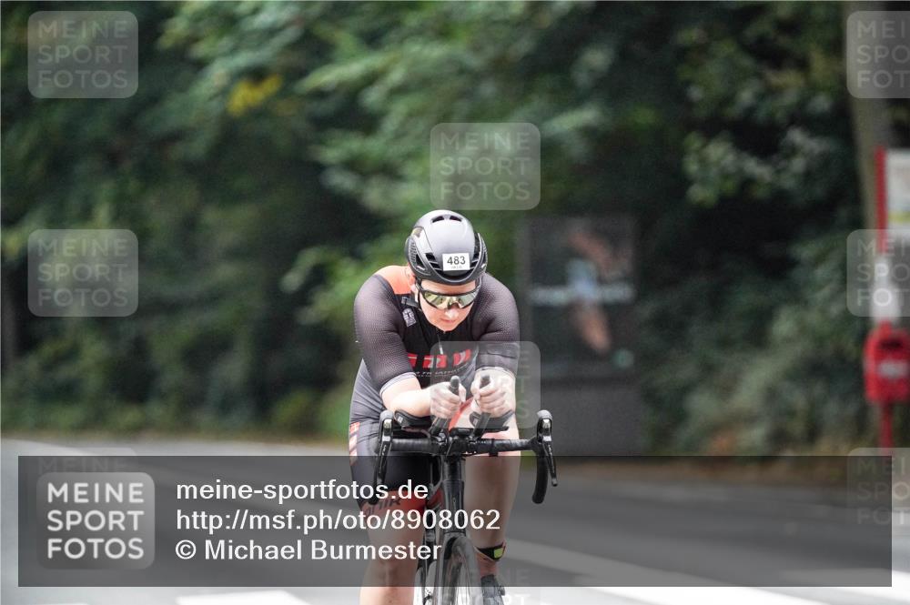 14.09.2025 - Stadtparktriathlon Michael Burmester http://msf.ph/oto/8908062 14.09.2025 09:25:43 Radfahren 420, 459, 480, 481, 483 meine-sportfotos.de