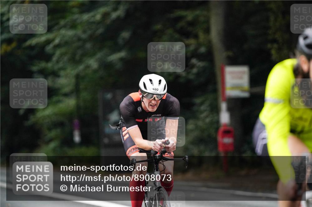 14.09.2025 - Stadtparktriathlon Michael Burmester http://msf.ph/oto/8908073 14.09.2025 09:25:47 Radfahren 420, 459, 480, 483 meine-sportfotos.de