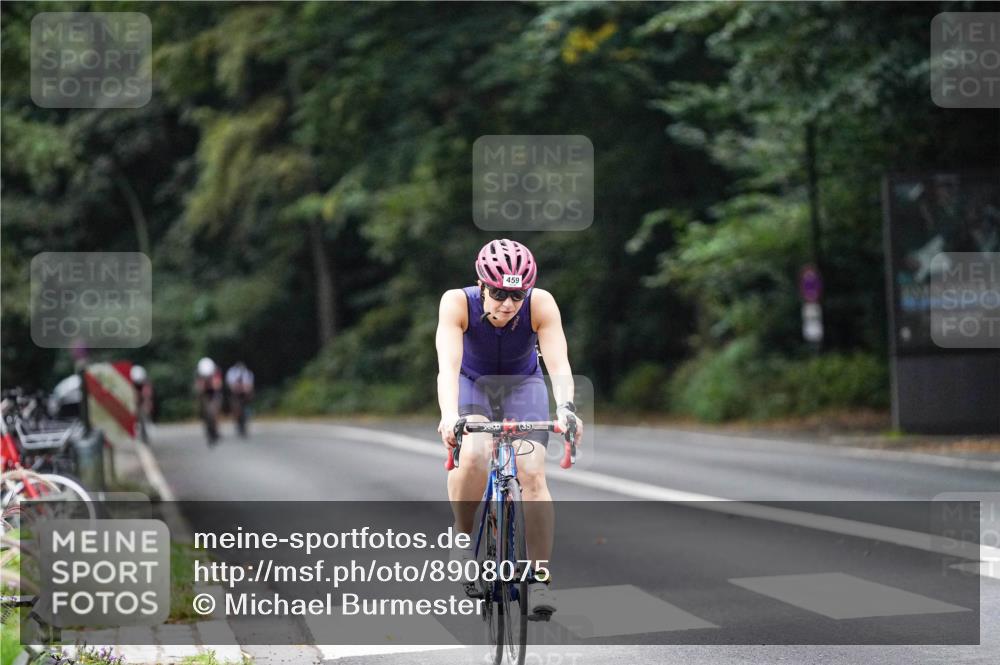 14.09.2025 - Stadtparktriathlon Michael Burmester http://msf.ph/oto/8908075 14.09.2025 09:25:48 Radfahren 420, 459, 480, 483 meine-sportfotos.de
