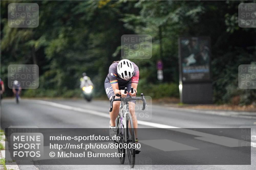 14.09.2025 - Stadtparktriathlon Michael Burmester http://msf.ph/oto/8908090 14.09.2025 09:25:59 Radfahren 454, 455, 471 meine-sportfotos.de
