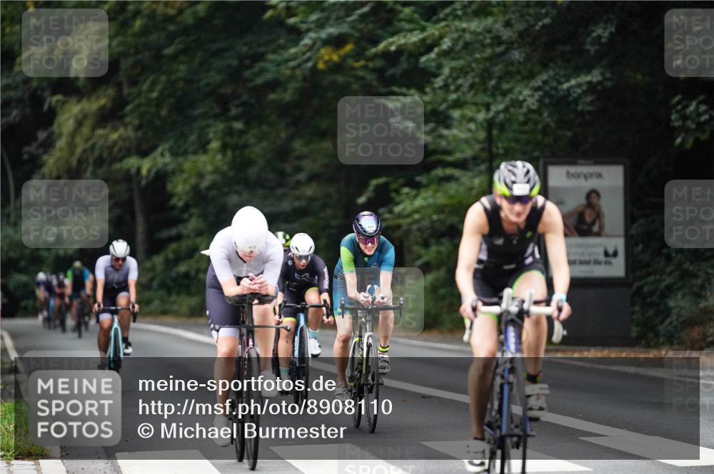 14.09.2025 - Stadtparktriathlon Michael Burmester http://msf.ph/oto/8908110 14.09.2025 09:26:23 Radfahren 320, 356, 415, 419, 443, 447, 464, 472, 486, 495 meine-sportfotos.de