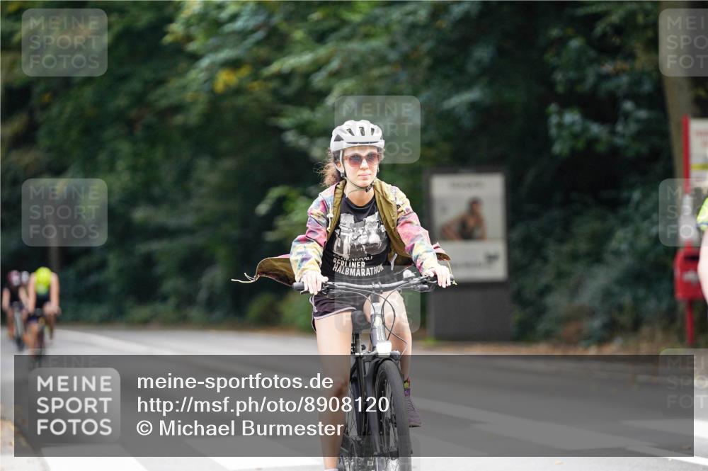 14.09.2025 - Stadtparktriathlon Michael Burmester http://msf.ph/oto/8908120 14.09.2025 13:54:21 Radfahren 1422, 1625, 1628 meine-sportfotos.de