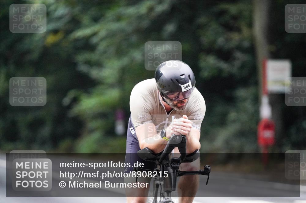 14.09.2025 - Stadtparktriathlon Michael Burmester http://msf.ph/oto/8908215 14.09.2025 09:27:30 Radfahren 346, 379, 467, 473 meine-sportfotos.de