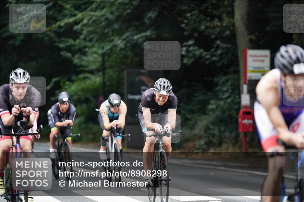 14.09.2025 - Stadtparktriathlon Michael Burmester http://msf.ph/oto/8908298 14.09.2025 09:28:25 Radfahren 311, 327, 382, 393, 400, 413, 414, 423, 430, 435, 448 meine-sportfotos.de