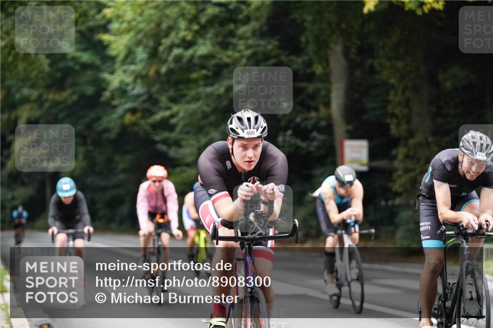 14.09.2025 - Stadtparktriathlon Michael Burmester http://msf.ph/oto/8908300 14.09.2025 09:28:26 Radfahren 311, 327, 382, 393, 400, 413, 414, 423, 430, 435, 448 meine-sportfotos.de