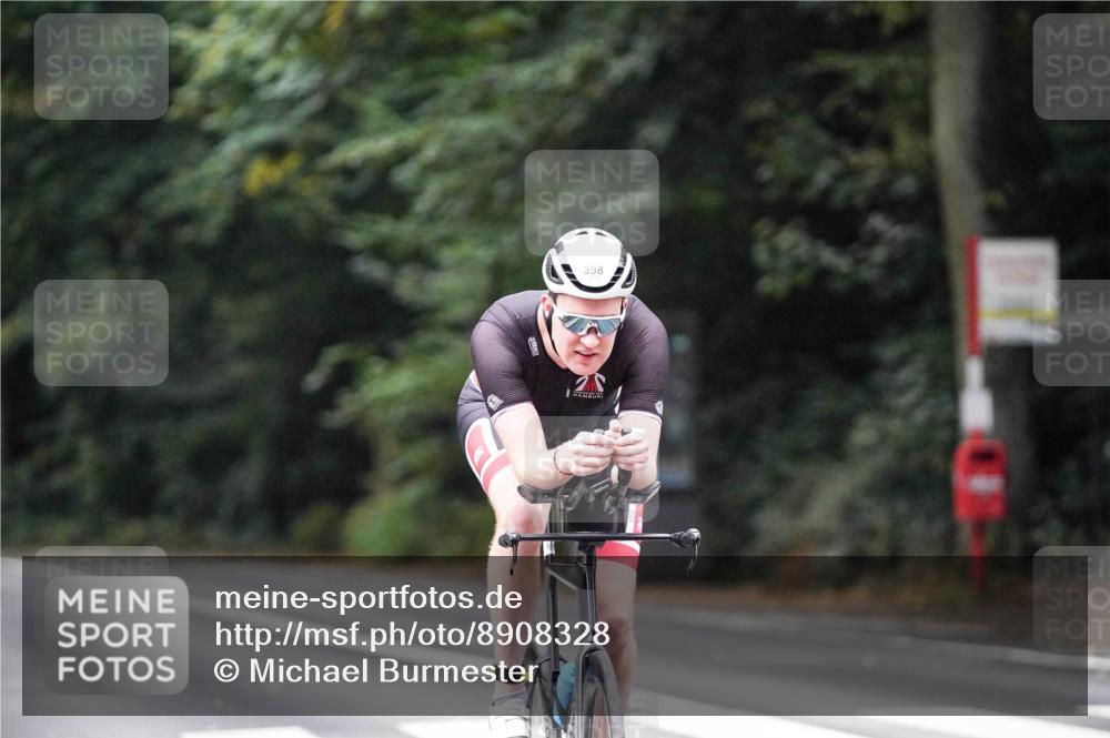 14.09.2025 - Stadtparktriathlon Michael Burmester http://msf.ph/oto/8908328 14.09.2025 09:28:51 Radfahren 398, 410, 504 meine-sportfotos.de