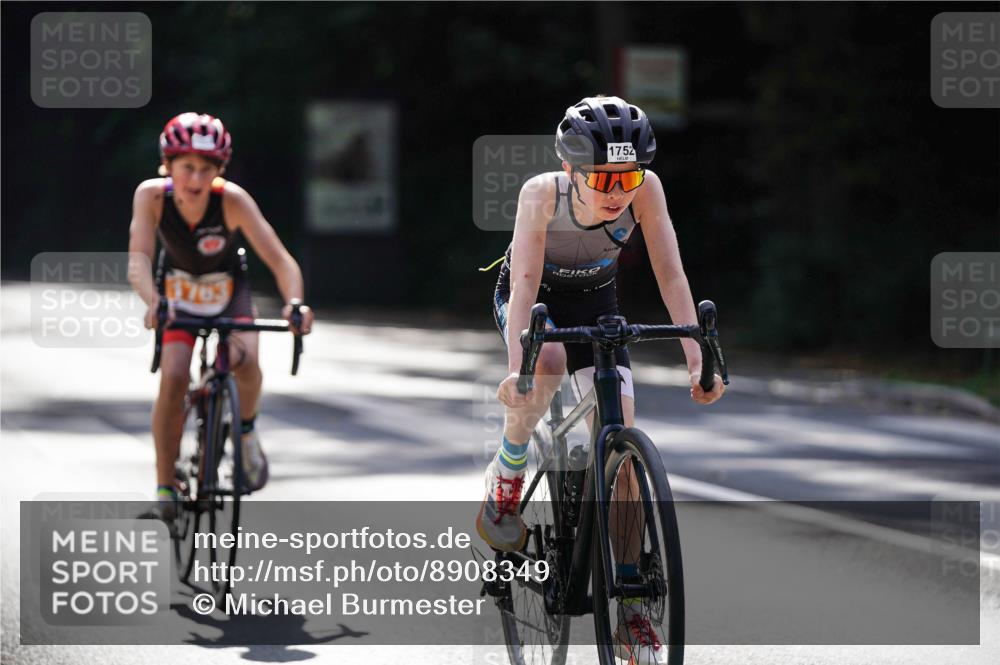 14.09.2025 - Stadtparktriathlon Michael Burmester http://msf.ph/oto/8908349 14.09.2025 14:24:57 Radfahren 1700, 1706, 1730, 1738, 1752, 1760, 1763, 1772 meine-sportfotos.de