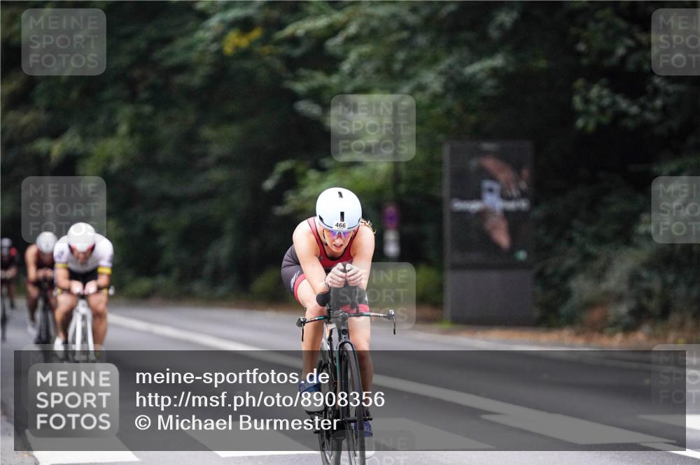 14.09.2025 - Stadtparktriathlon Michael Burmester http://msf.ph/oto/8908356 14.09.2025 09:29:23 Radfahren 406, 460, 462, 466, 478 meine-sportfotos.de