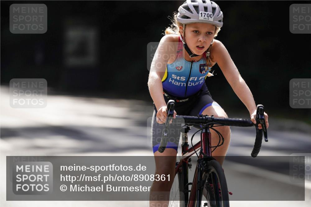 14.09.2025 - Stadtparktriathlon Michael Burmester http://msf.ph/oto/8908361 14.09.2025 14:25:02 Radfahren 1697, 1700, 1703, 1732, 1752, 1763, 1772, 1776, 1788 meine-sportfotos.de