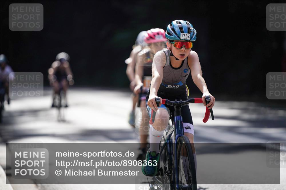 14.09.2025 - Stadtparktriathlon Michael Burmester http://msf.ph/oto/8908363 14.09.2025 14:25:07 Radfahren 1697, 1700, 1703, 1732, 1772, 1775, 1776, 1788 meine-sportfotos.de