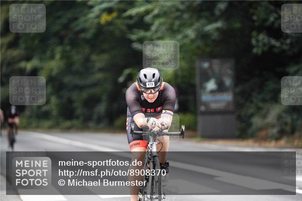 14.09.2025 - Stadtparktriathlon Michael Burmester http://msf.ph/oto/8908370 14.09.2025 09:29:28 Radfahren 406, 418, 437, 460, 462, 466, 478 meine-sportfotos.de