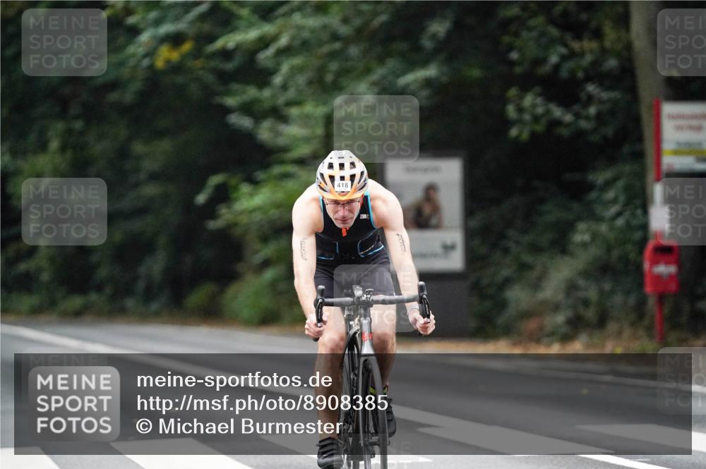 14.09.2025 - Stadtparktriathlon Michael Burmester http://msf.ph/oto/8908385 14.09.2025 09:29:35 Radfahren 418, 437, 460 meine-sportfotos.de