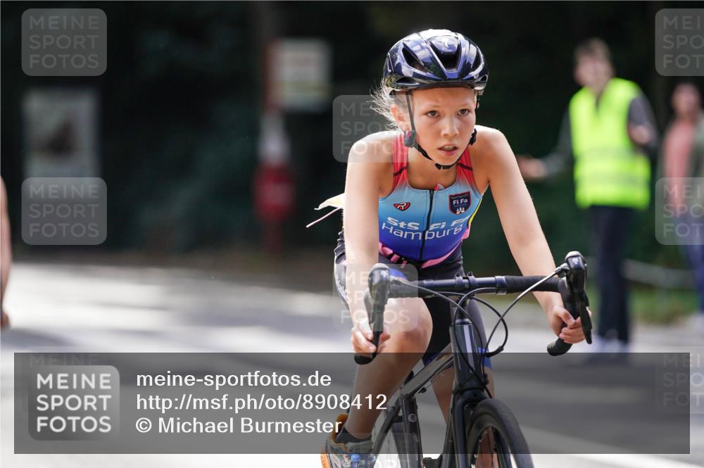 14.09.2025 - Stadtparktriathlon Michael Burmester http://msf.ph/oto/8908412 14.09.2025 14:25:24 Radfahren 1693, 1702, 1707, 1711, 1717, 1729, 1731, 1741, 1759, 1766, 1771, 1774, 1780, 1789, 1864 meine-sportfotos.de