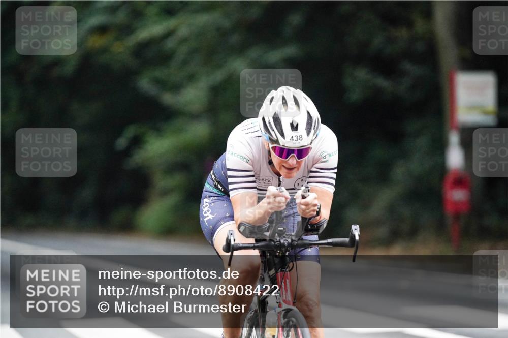 14.09.2025 - Stadtparktriathlon Michael Burmester http://msf.ph/oto/8908422 14.09.2025 09:34:51 Radfahren 383, 386, 393, 438, 477, 492 meine-sportfotos.de