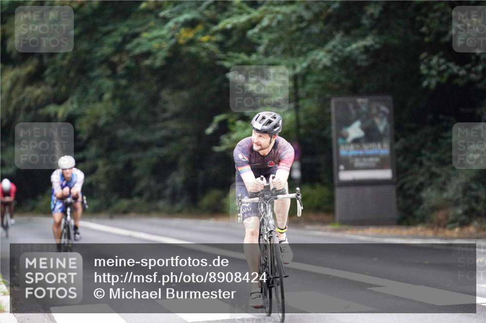 14.09.2025 - Stadtparktriathlon Michael Burmester http://msf.ph/oto/8908424 14.09.2025 09:34:53 Radfahren 383, 386, 393, 438, 477, 492 meine-sportfotos.de