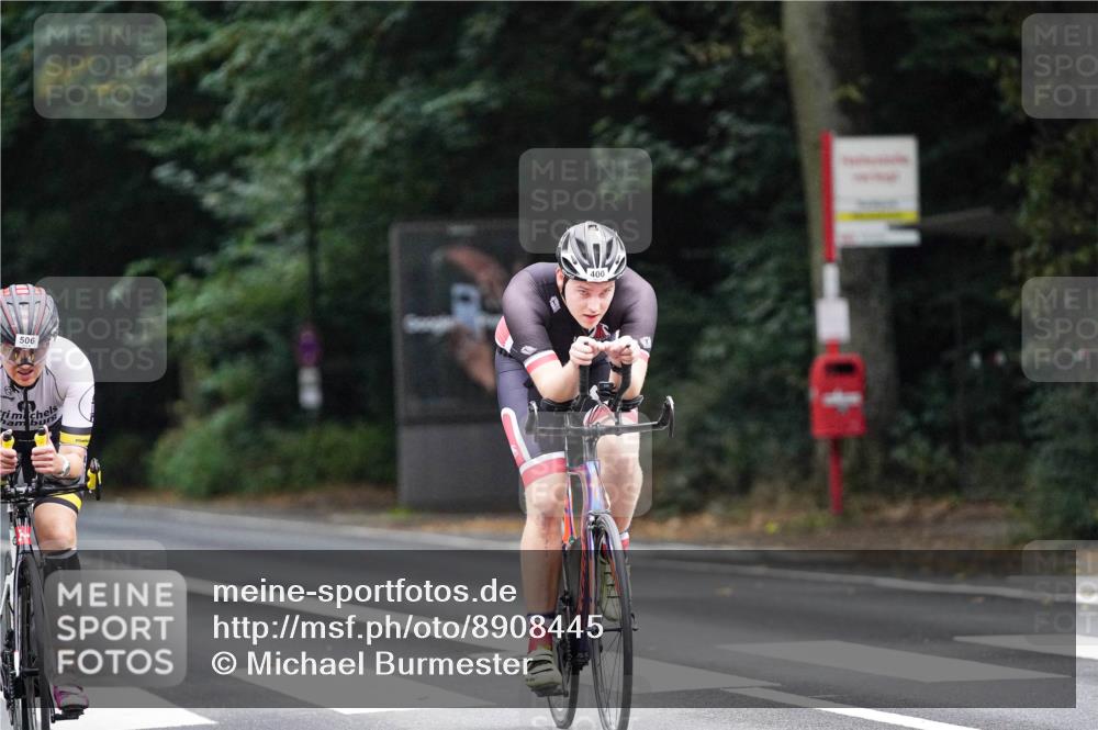 14.09.2025 - Stadtparktriathlon Michael Burmester http://msf.ph/oto/8908445 14.09.2025 09:35:09 Radfahren 400, 430, 445, 456, 506 meine-sportfotos.de