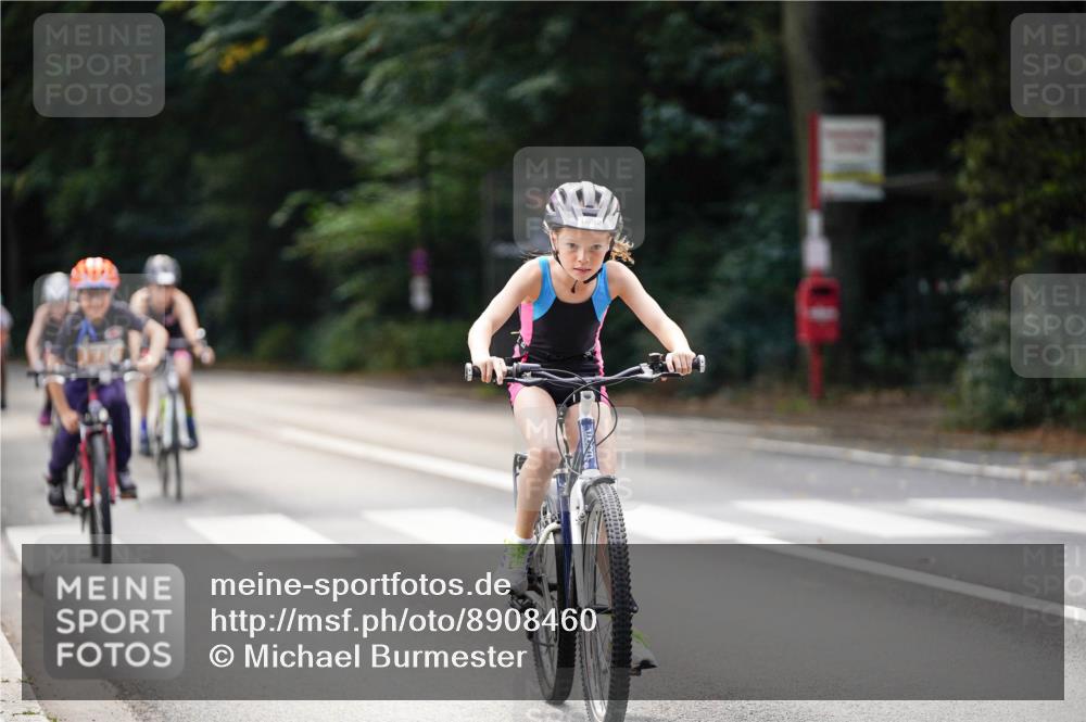 14.09.2025 - Stadtparktriathlon Michael Burmester http://msf.ph/oto/8908460 14.09.2025 14:25:39 Radfahren 1692, 1710, 1723, 1724, 1725, 1736, 1739, 1753, 1755, 1769, 1783 meine-sportfotos.de