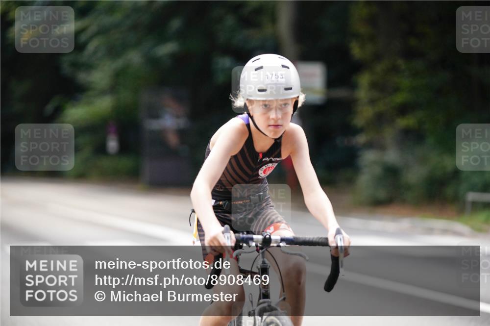 14.09.2025 - Stadtparktriathlon Michael Burmester http://msf.ph/oto/8908469 14.09.2025 14:25:42 Radfahren 1692, 1710, 1724, 1736, 1745, 1753, 1755, 1777, 1783 meine-sportfotos.de