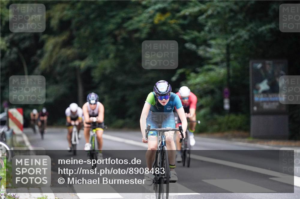 14.09.2025 - Stadtparktriathlon Michael Burmester http://msf.ph/oto/8908483 14.09.2025 09:35:48 Radfahren 392, 406, 460, 487, 505 meine-sportfotos.de