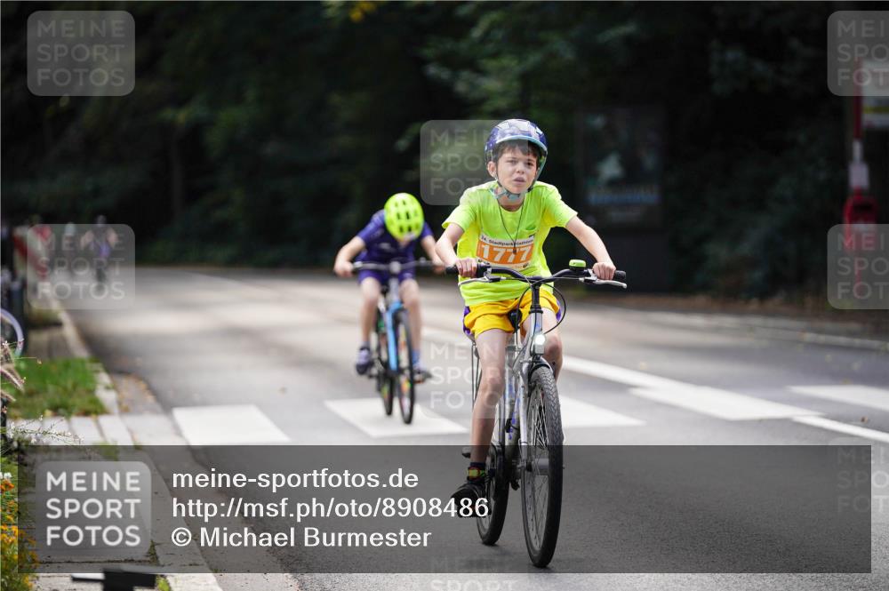 14.09.2025 - Stadtparktriathlon Michael Burmester http://msf.ph/oto/8908486 14.09.2025 14:25:48 Radfahren 1710, 1745, 1753, 1755, 1777, 1783 meine-sportfotos.de