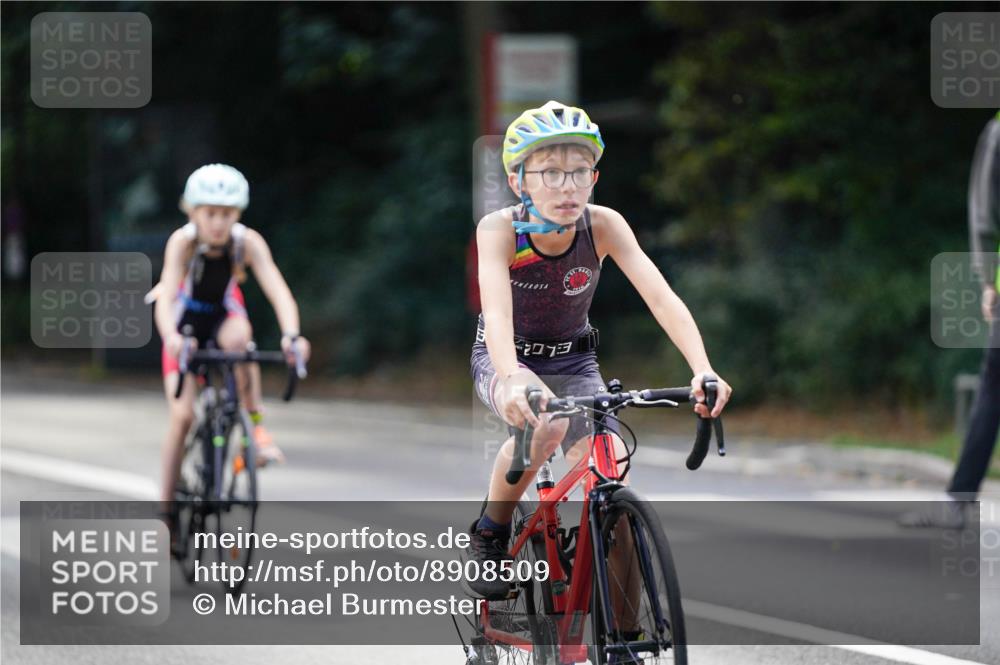 14.09.2025 - Stadtparktriathlon Michael Burmester http://msf.ph/oto/8908509 14.09.2025 14:26:00 Radfahren 1701, 1720, 1740, 1743, 1770, 1778, 1786, 1791 meine-sportfotos.de