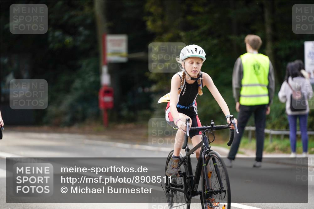 14.09.2025 - Stadtparktriathlon Michael Burmester http://msf.ph/oto/8908511 14.09.2025 14:26:01 Radfahren 1701, 1720, 1740, 1743, 1765, 1770, 1778, 1786, 1791 meine-sportfotos.de