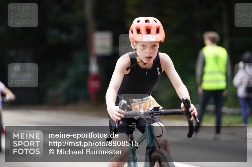 14.09.2025 - Stadtparktriathlon Michael Burmester http://msf.ph/oto/8908515 14.09.2025 14:26:02 Radfahren 1701, 1720, 1740, 1743, 1761, 1765, 1770, 1778, 1786, 1791 meine-sportfotos.de