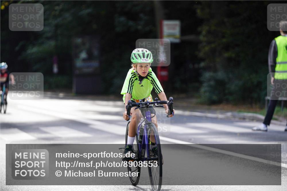14.09.2025 - Stadtparktriathlon Michael Burmester http://msf.ph/oto/8908553 14.09.2025 14:26:15 Radfahren 1694, 1696, 1698, 1699, 1727, 1744, 1747, 1754, 1761, 1765, 1768, 1781, 1865 meine-sportfotos.de
