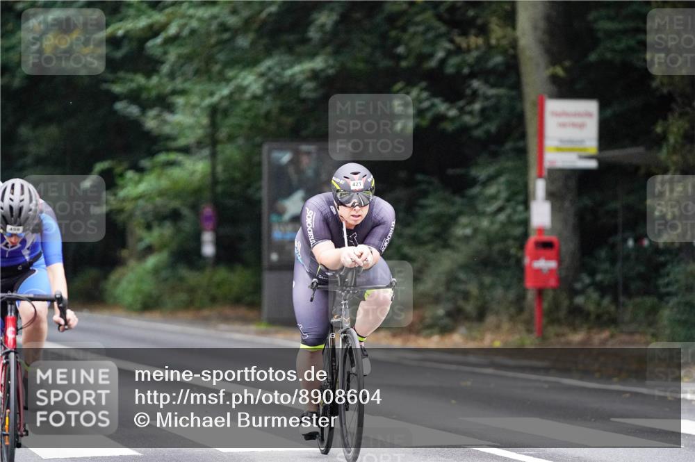 14.09.2025 - Stadtparktriathlon Michael Burmester http://msf.ph/oto/8908604 14.09.2025 09:38:18 Radfahren 391, 421, 453, 458 meine-sportfotos.de