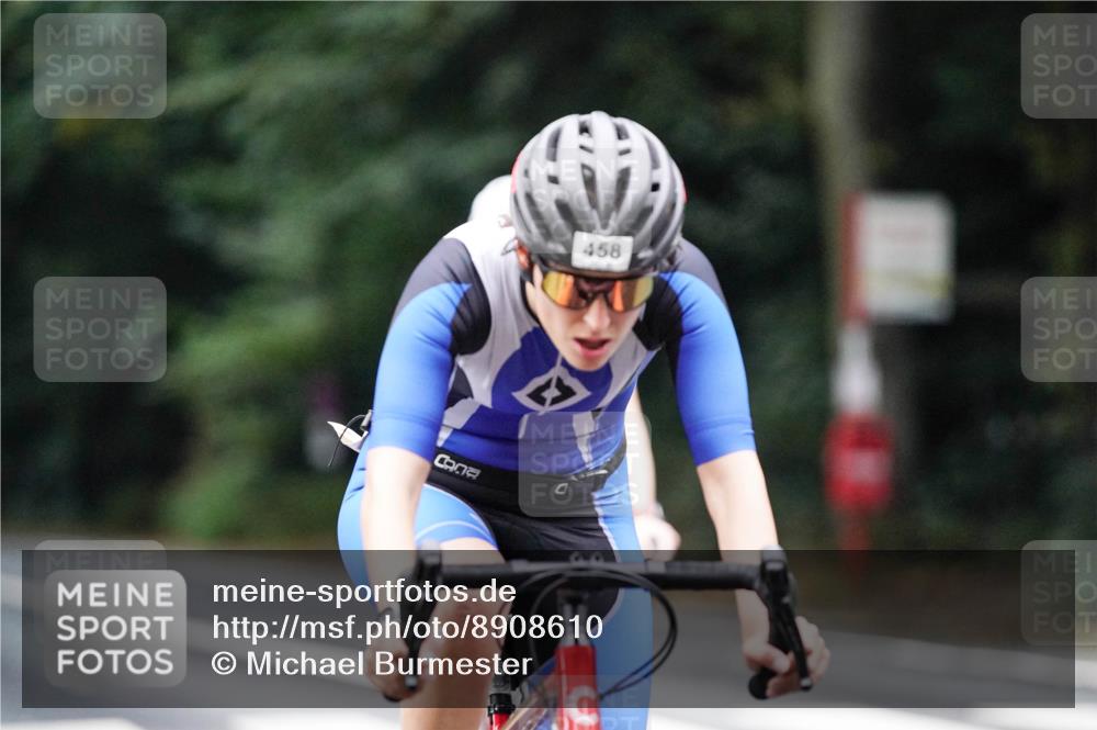 14.09.2025 - Stadtparktriathlon Michael Burmester http://msf.ph/oto/8908610 14.09.2025 09:38:19 Radfahren 391, 421, 453, 458 meine-sportfotos.de