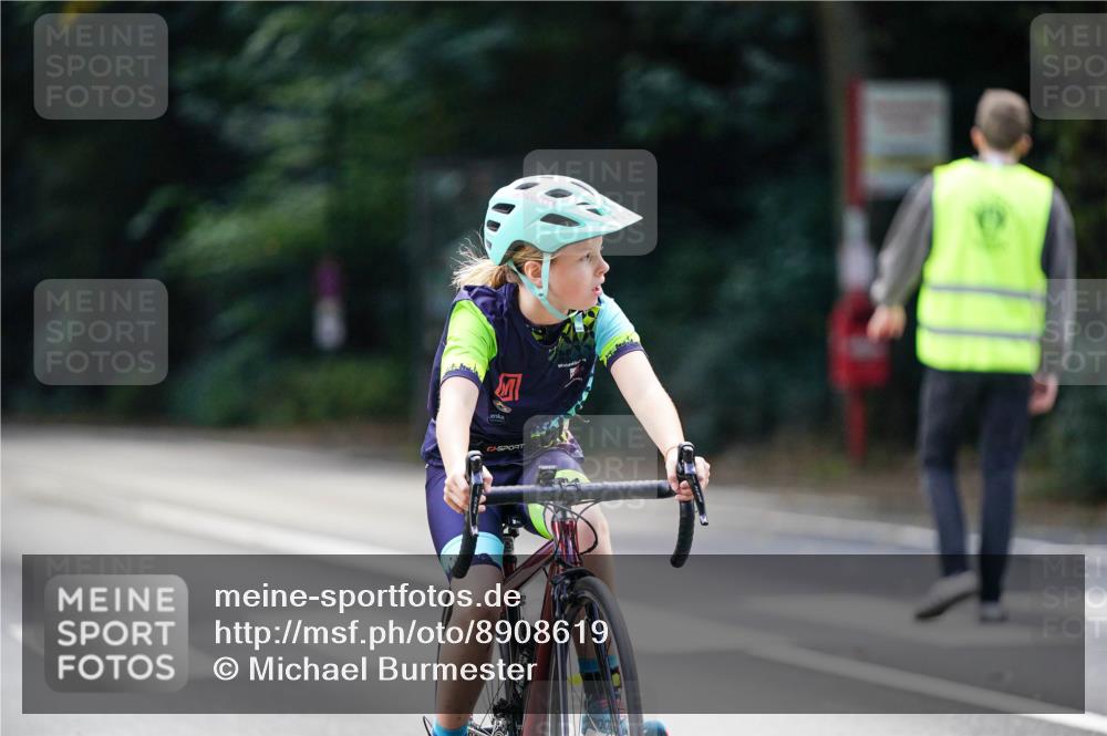 14.09.2025 - Stadtparktriathlon Michael Burmester http://msf.ph/oto/8908619 14.09.2025 14:26:42 Radfahren 1721, 1726, 1748, 1773 meine-sportfotos.de