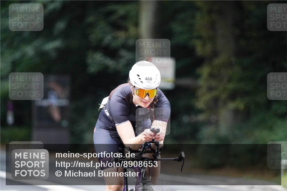 14.09.2025 - Stadtparktriathlon Michael Burmester http://msf.ph/oto/8908653 14.09.2025 09:39:24 Radfahren 468 meine-sportfotos.de