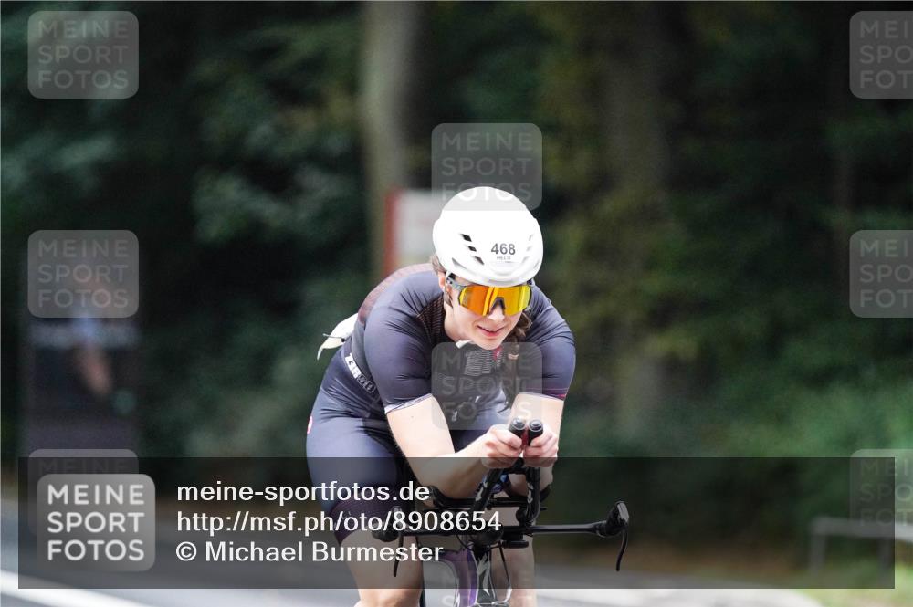 14.09.2025 - Stadtparktriathlon Michael Burmester http://msf.ph/oto/8908654 14.09.2025 09:39:24 Radfahren 468 meine-sportfotos.de